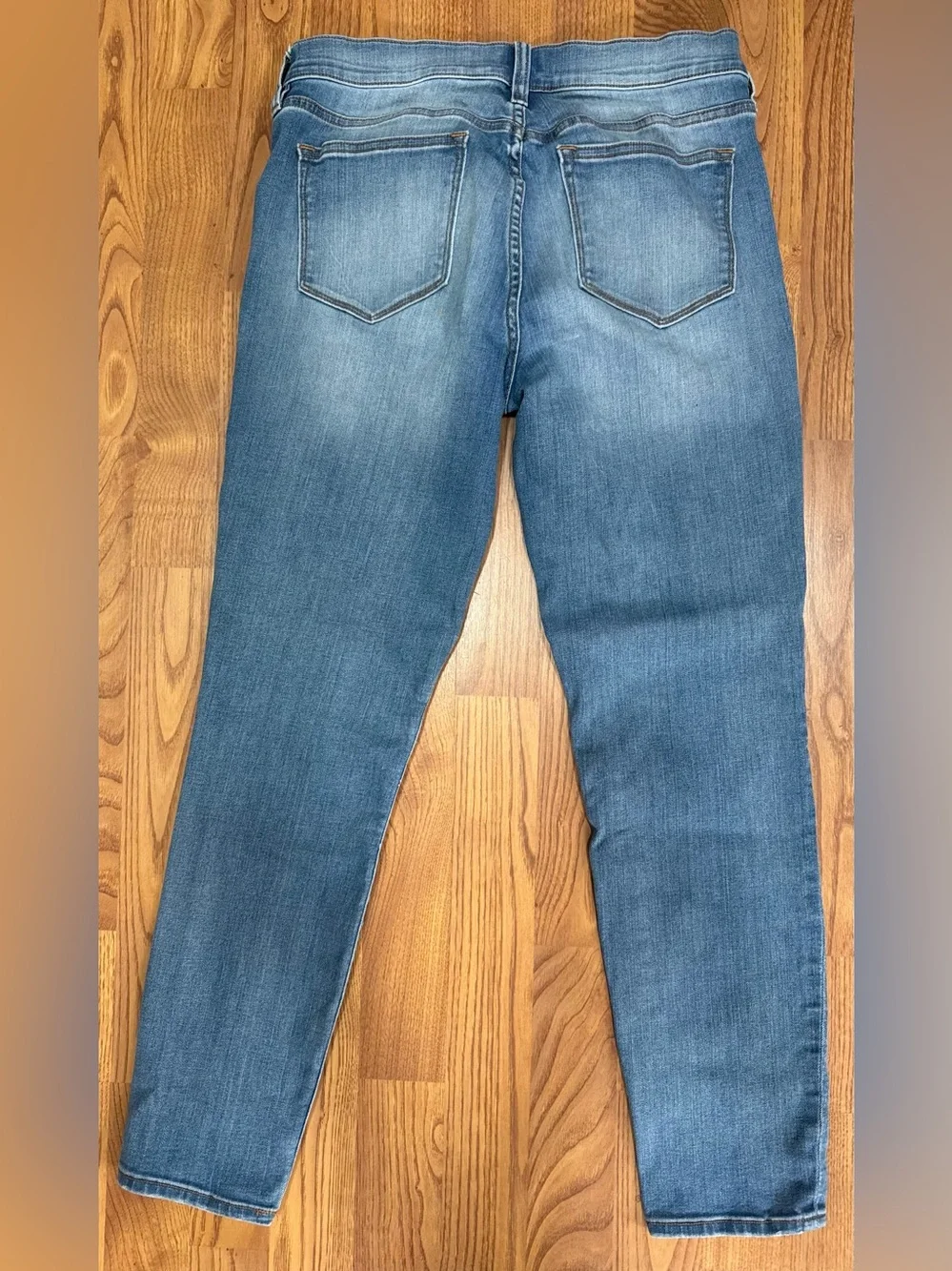 ❤️ J. Crew Women's Medium Wash Stretch Skinny Jeans (B11) - Picture 3 of 3